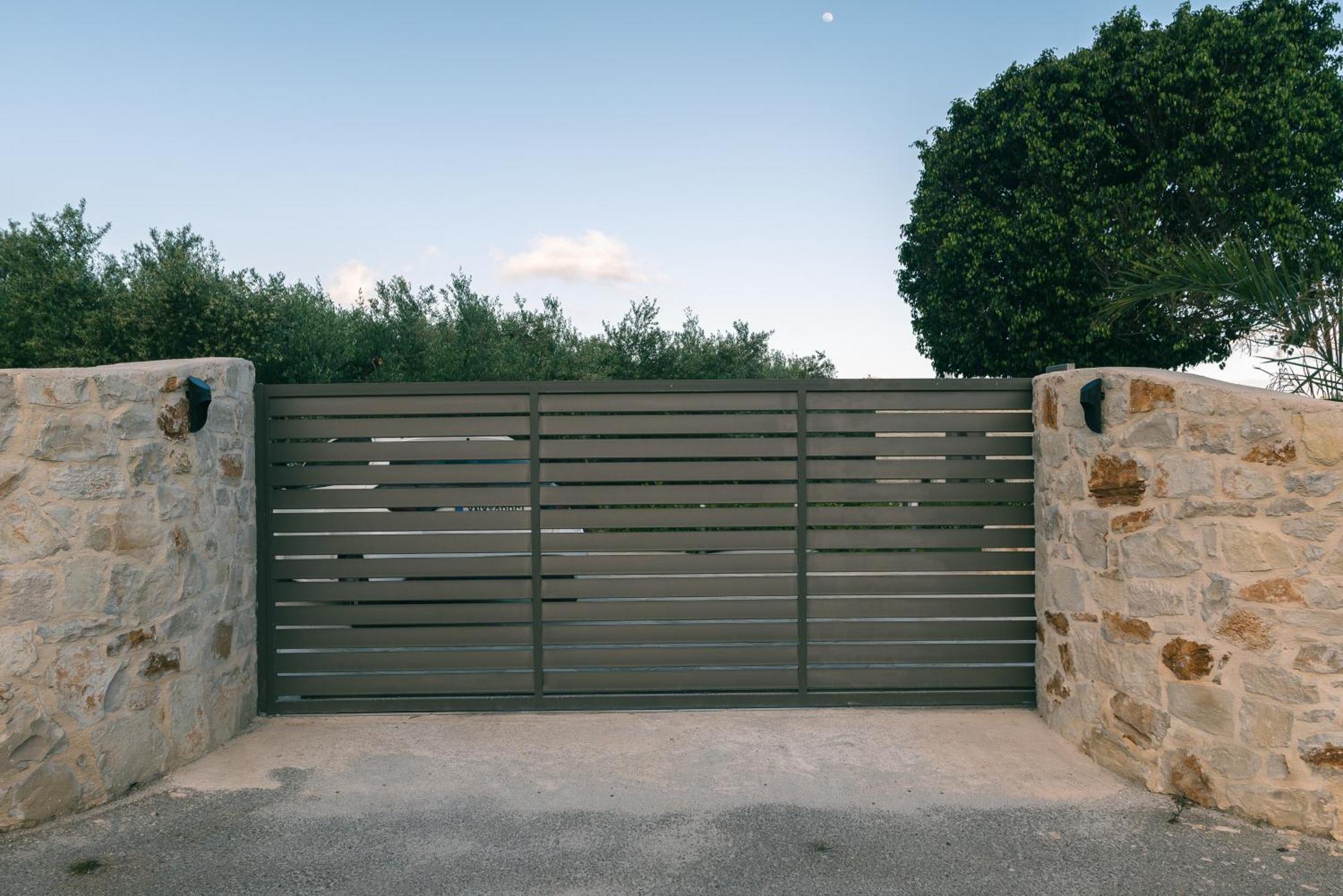 Michalis Harmony Cottage Kalyves Exterior photo